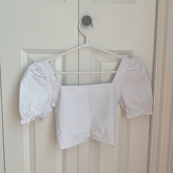 Puff Sleeve Heart Neck Crop Top - Picture 2 of 3